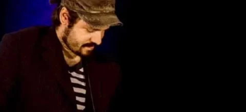 26/11 - 19h50 | Flavinho Souza