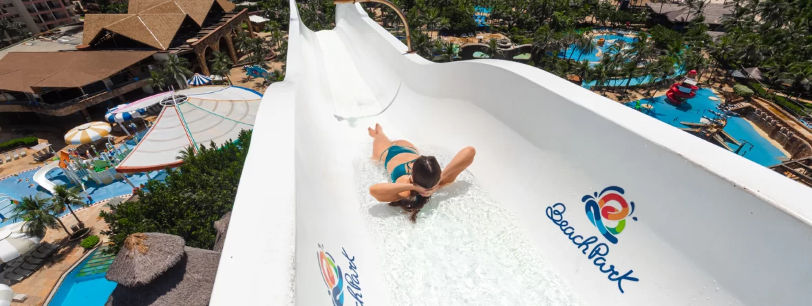 See 7 interesting facts about Insano, the 41-meter-high attraction at Beach Park