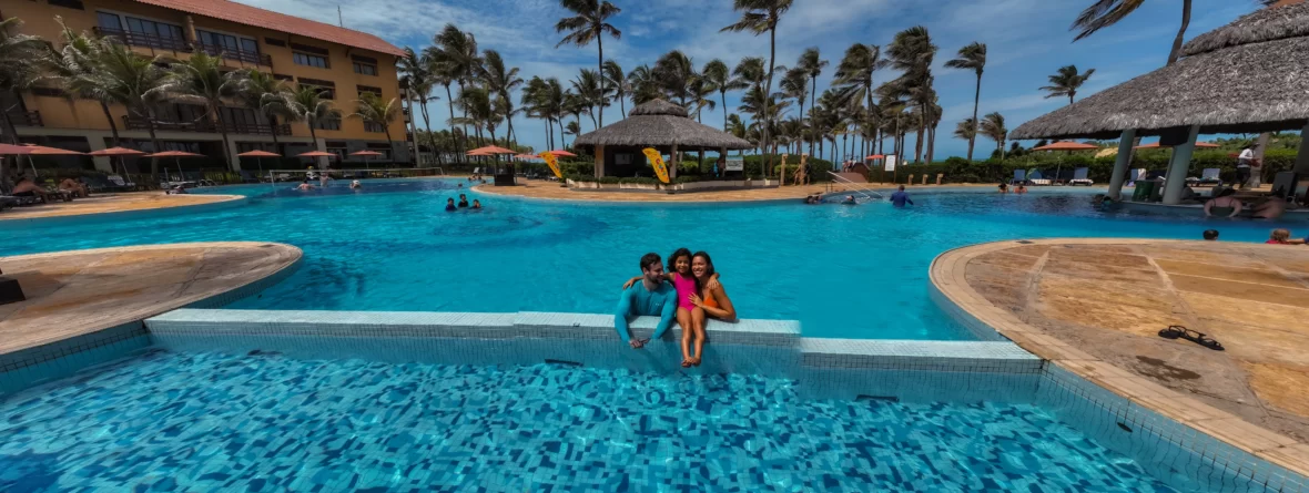 Descubra como economizar no Beach Park e viajar ainda em 2025