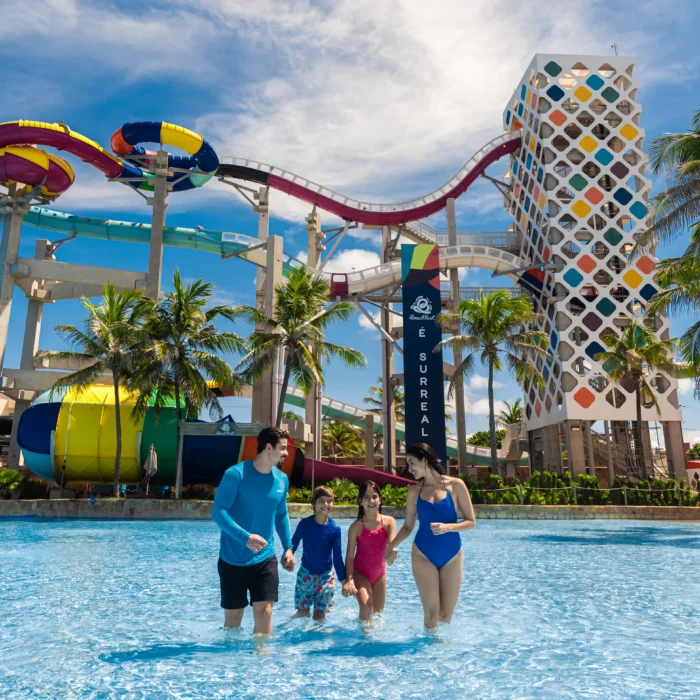 Conheça o FastPass Surreal e saiba como ter acesso preferencial à nova atração do Aqua Park