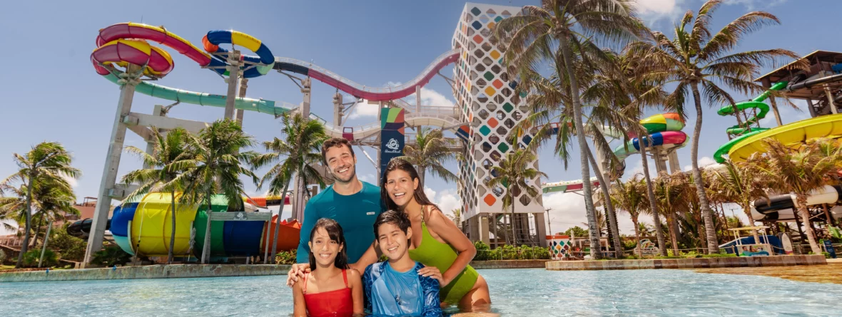 Quanto custa visitar o Beach Park: veja valores de ingressos, alimentação e hospedagem